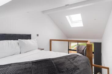 Жильё для туристов Romano Estate, The Courtyard