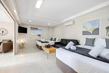 游客公寓 Salt Two Apartment Sorrento