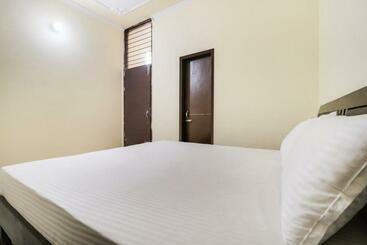 Flagship Hotel Himgiri