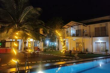 호텔 Lake View Resort Sea & Safari