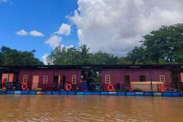 هتل Oyo Home 90515 Rin Rakit Water Hut