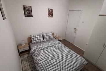 آپارتمان‌های توریست‌ها White House Ns