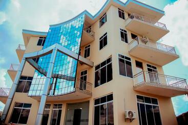 בית מלון כפרי Parklane