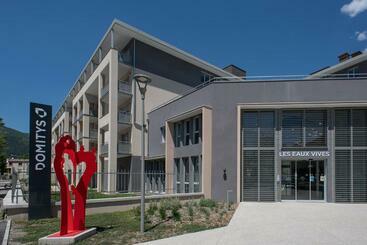 アパートホテル Résidence Services Seniors Domitys Les Eaux Vives