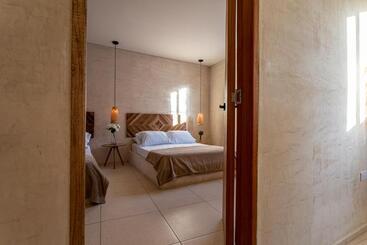 هتل آپارتمان Soy Local Santa Marta