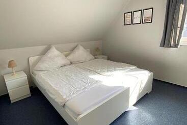 관광객 아파트 Fewo Kolibri Mit Waschmaschine