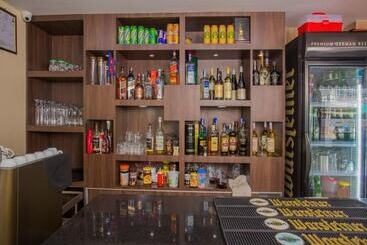 فندق Airport Deepshree