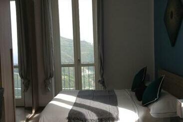 ペンション Affittacamereirosmarini