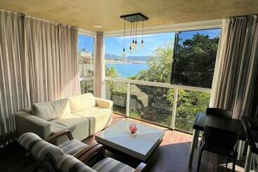 هاستل Refugio Da Lagoinha Centro De Bombinhas