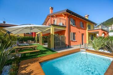 ベッドアンドブレックファースト Bellavista