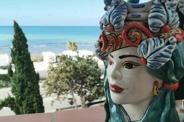 פנסיון Frontemare Locazione Turistica