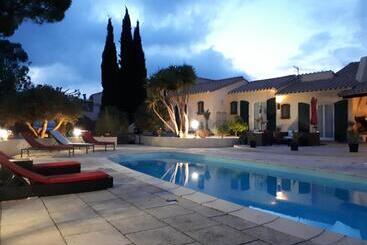 פנסיון La Couloumine