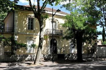 Bed and Breakfast La Maison Du Soleil