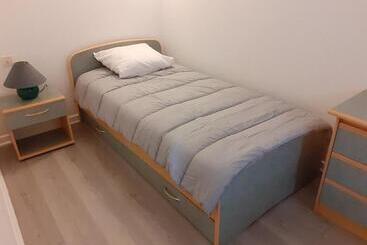 ツーリストアパートメント Gîte Des Monts De L Autan