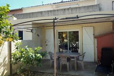 דירות לתיירים Gîte L Orangeraie   2 Adultes   2 Enfants