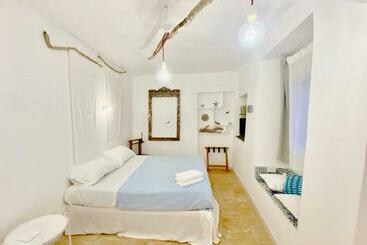 膳宿费 Il Ciclope La Camera Sotto Il Faro