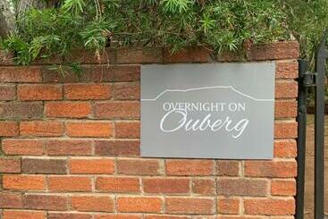 펜션 Overnight On Ouberg