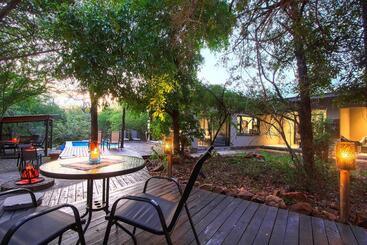 펜션 Thornforest Luxury Bush Lodge