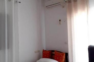 ホテル Vila Shuka Ksamil