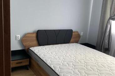 דירות לתיירים Rose