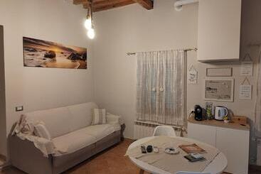 آپارتمان‌های توریست‌ها Serendipity House