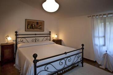 Bed and Breakfast La Corte Di Nando