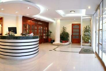 هتل Casa Madrigal