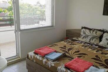 بنسيون Guestrooms Stoyanovi