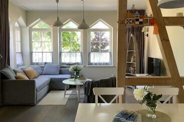 پانسیون Vila May