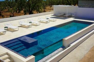 Masseria Pezze Galere Piscina Privata