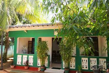 بنسيون Alass Ga For Pets Lovers