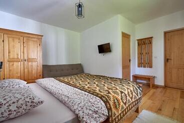 ペンション Anahouse