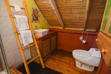 ペンション La Maison Eco House & Yoga