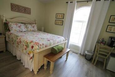 פנסיון Sunshine And Wine Loft