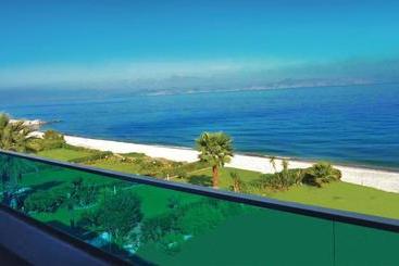 Area Blue Beach Apartments