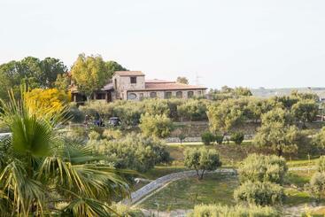 فندق Agriturismo Fassi