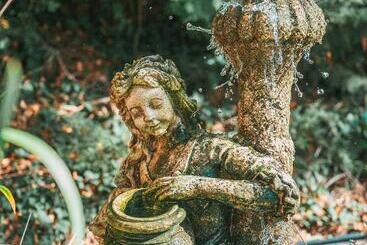 فندق Logis Hôtel Aux Berges De L Aveyron