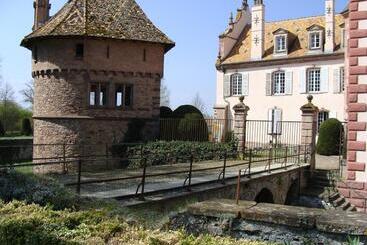 فندق Le Château D Osthoffen