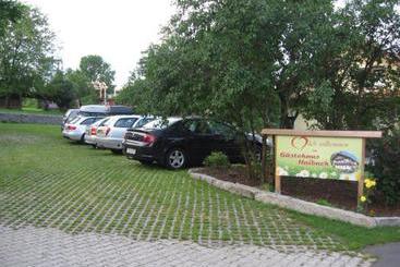 פנסיון Haibach Gästehaus