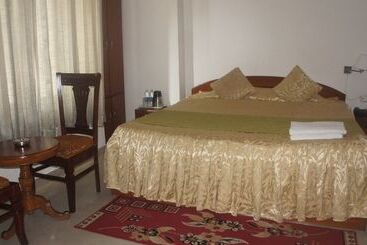 هتل Lilawati Grand