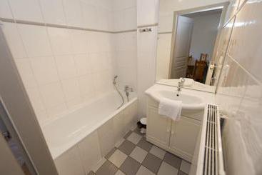 Отель Résidence Lagrange Prestige Le Domaine Du Golf