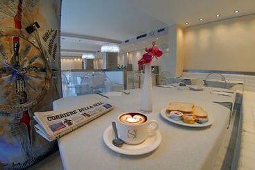 ホテル Sporting Brugherio