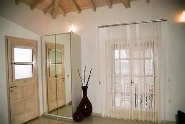 Skiathos Garden Cottages