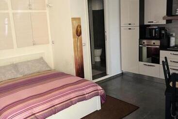 游客公寓 [free Parking]appartamento Angolo Di Relax!!!