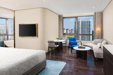 호텔 Hualuxe Shanghai Changfeng Park, An Ihg