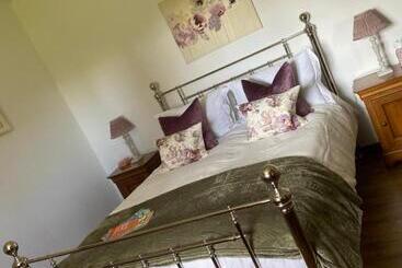 ツーリストアパートメント La Petite Grange Gite