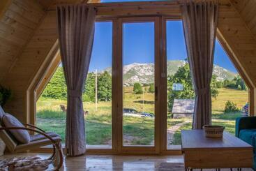 آپارتمانهای توریستها Mountain Inn