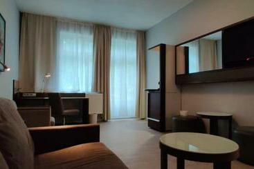 Markgrafenmühle Pension Und Ferienwohnungen