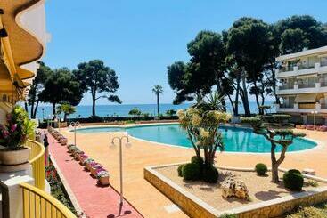 شقق خاصة سياحية Apartamento Vistas Al Mar, Con Acceso Directo A La Playa, Piscina Y Parking Gratis!!!