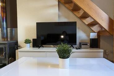 آپارتمانهای توریستها Bonito Y Luminoso Apartamento Con Wifi Aizú   Villanúa